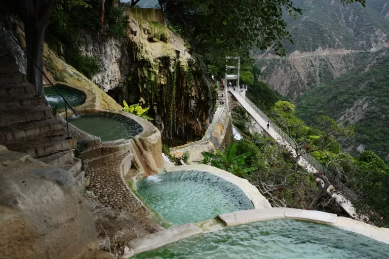 Tolantongo Hot Springs: My Guide for 2023