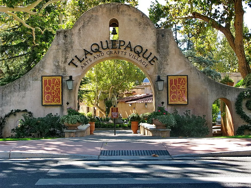 Andador Independencia in Tlaquepaque, Jalisco