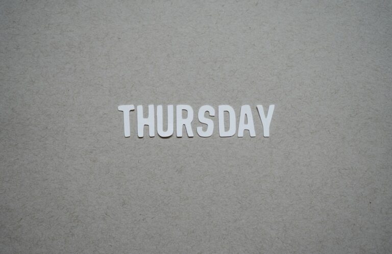 How to Say the Spanish Days of the Week with Confidence