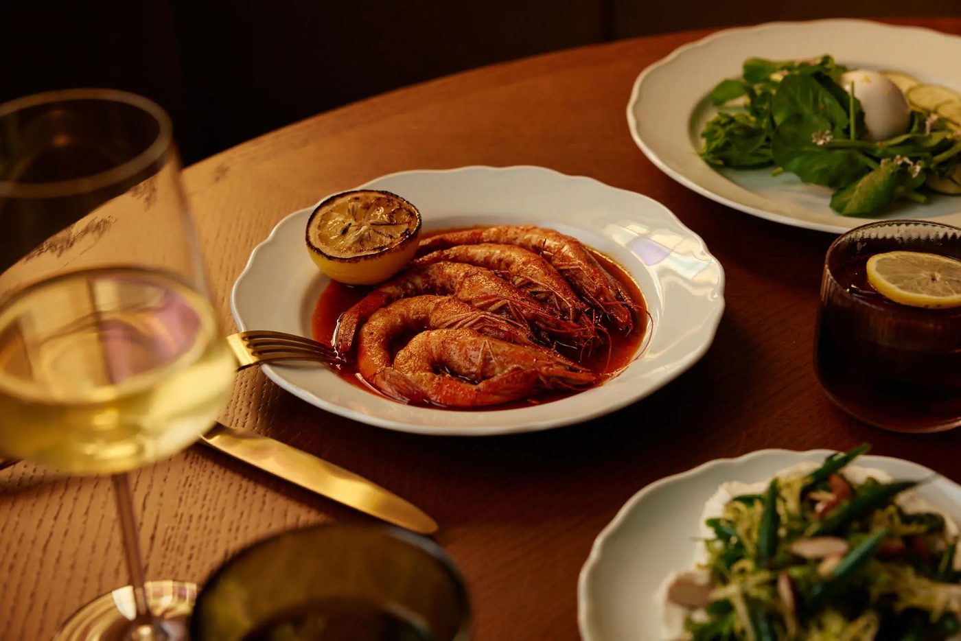 Coastal seafood, fresh prawns, and seasonal dishes at Sous Sous